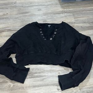 Poster girl crop 